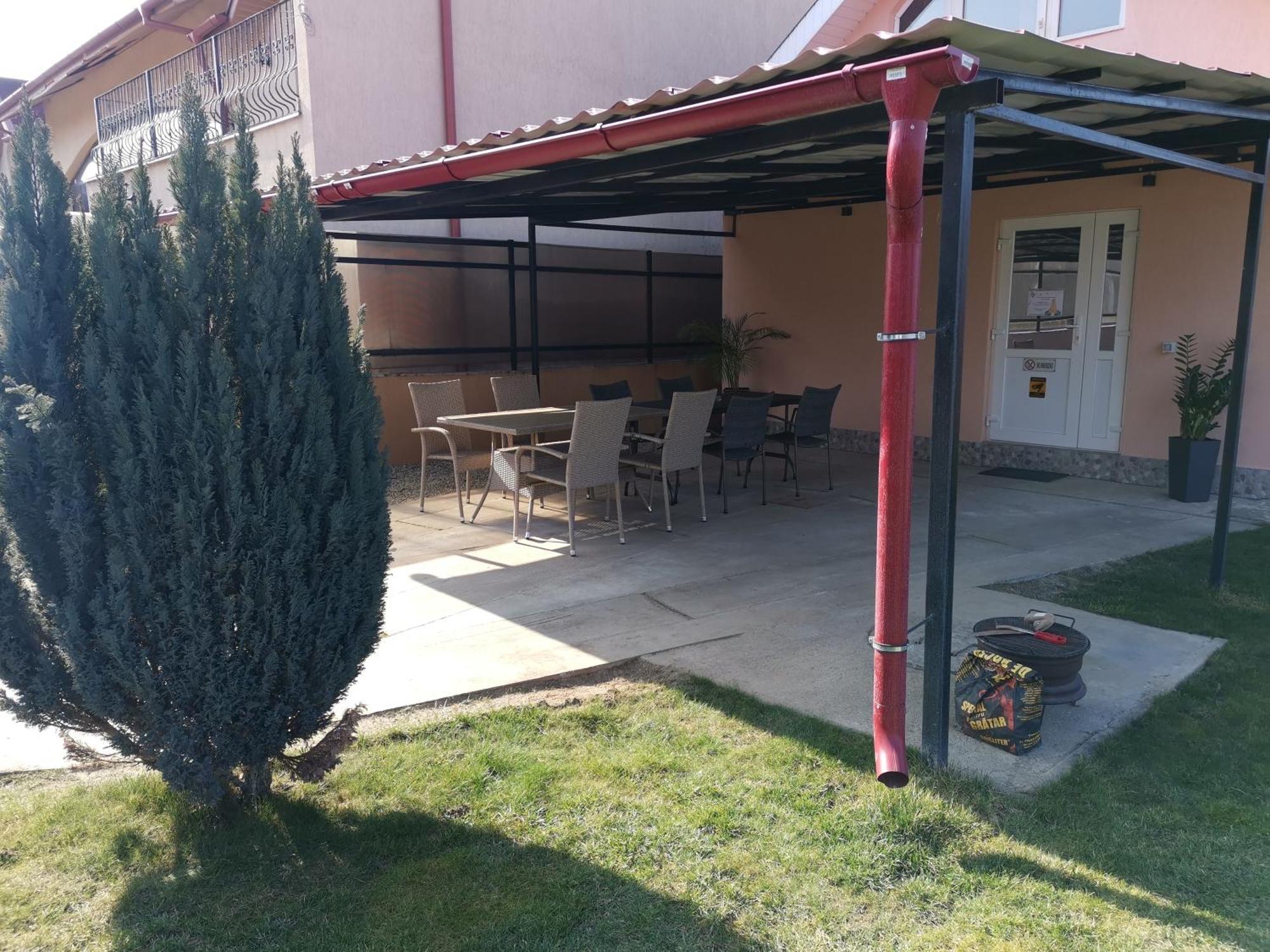 Casuta Cu Tei Villa Oradea Room photo